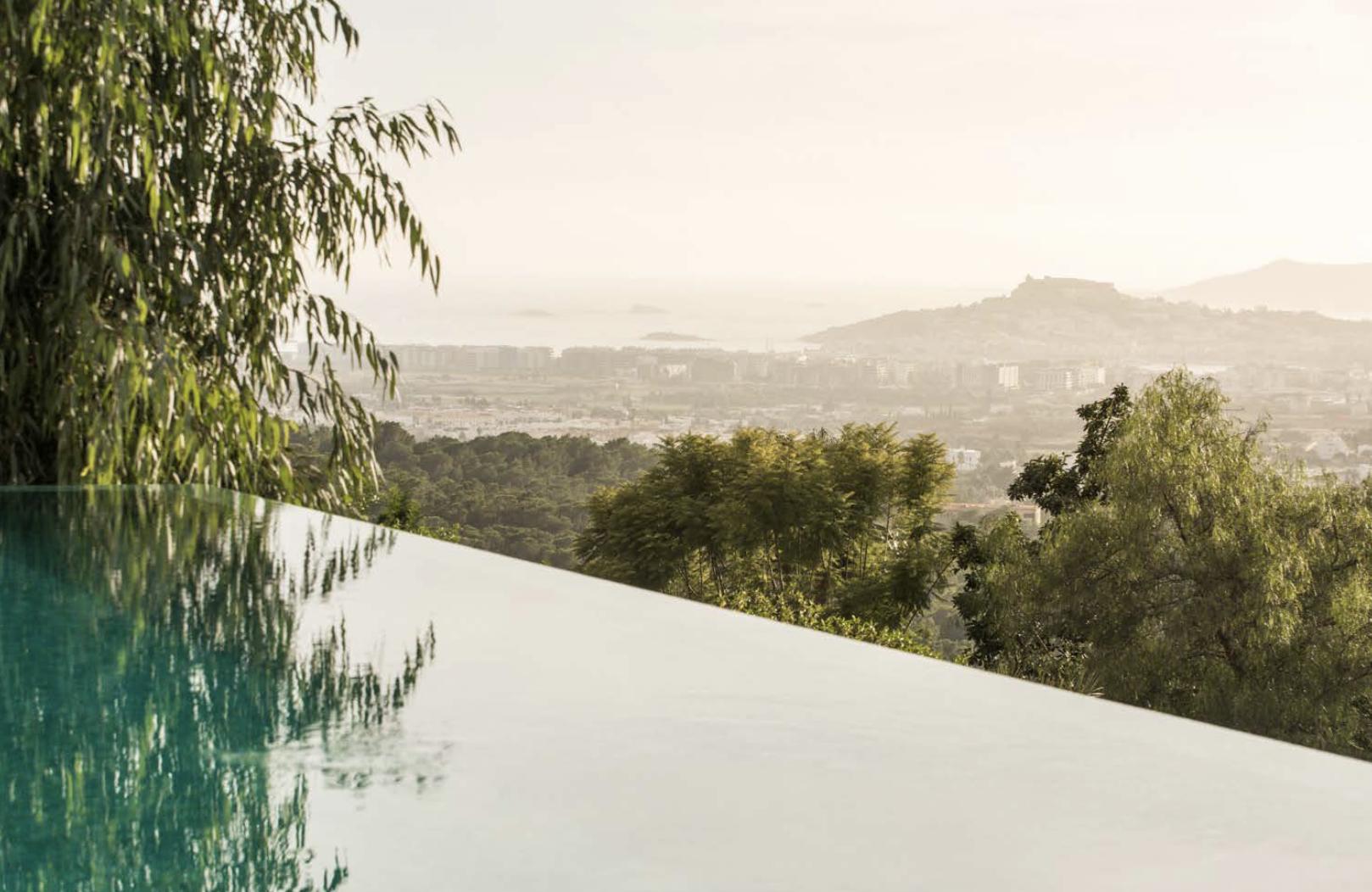 Luxury infinity pool with panoramic ocean views in Punta Cana private villa destination
